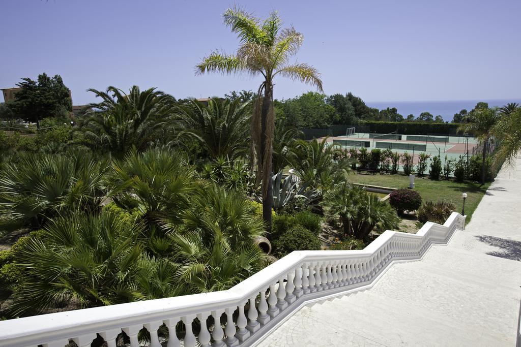 Ih Hotels Agrigento Kaos Resort Eksteriør billede